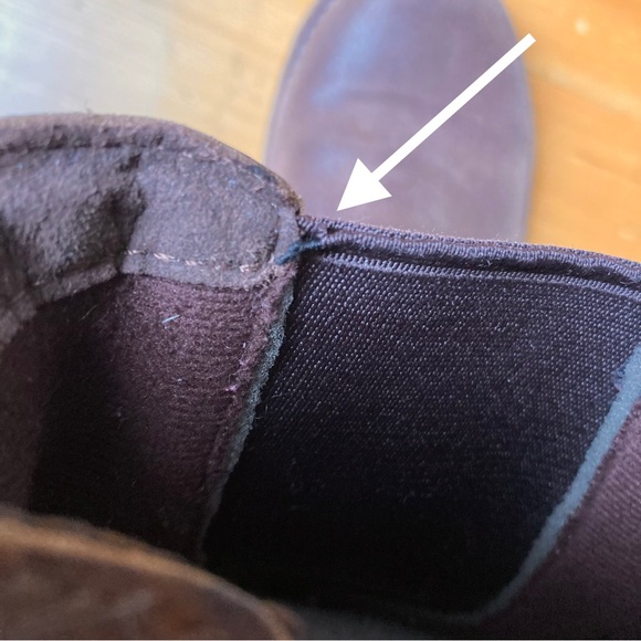 UGG sz 7 leather Chelsea boots ankle boots booties winter sheepskin insole fall - Picture 14 of 14